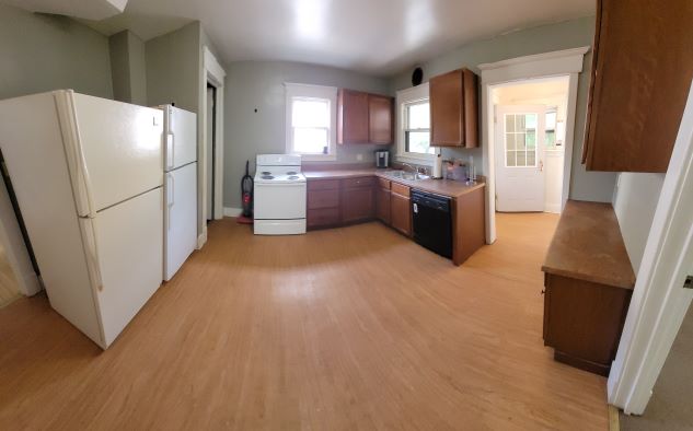119 N Prairie Kitchen